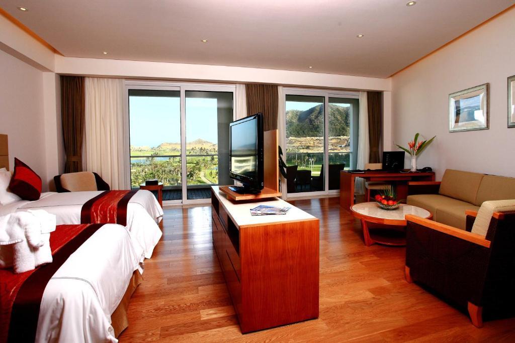 Mingshen Golf & Bay Resort Sanya Habitación foto